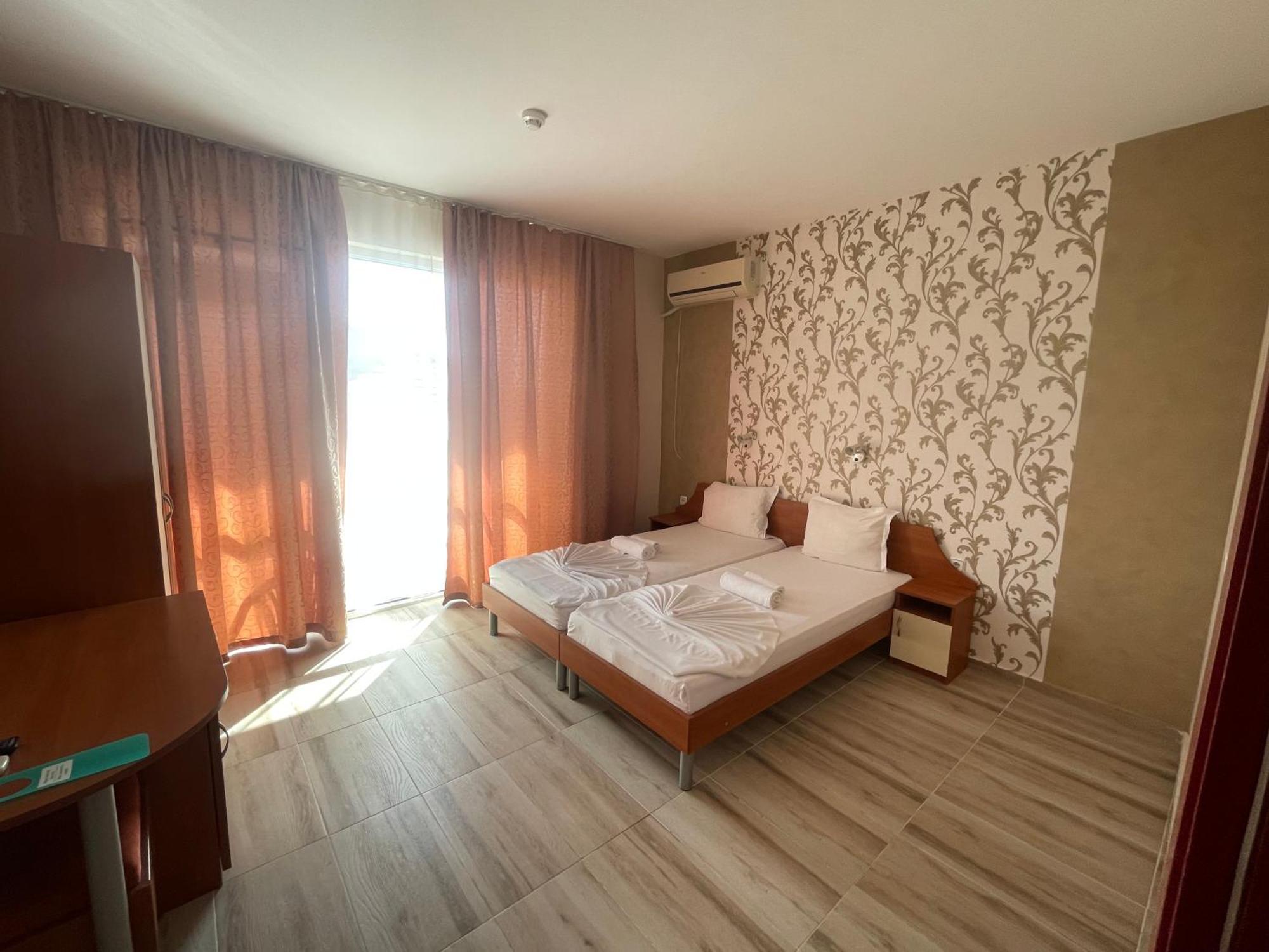 ,,Дироси" Sveti Vlas Bagian luar foto